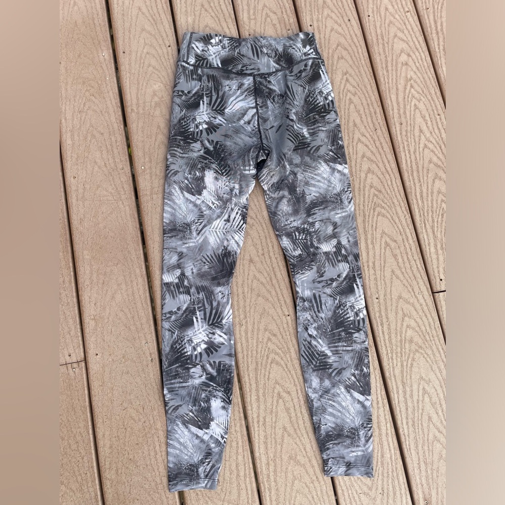 Bershka Start Moving gray print mesh legging size M